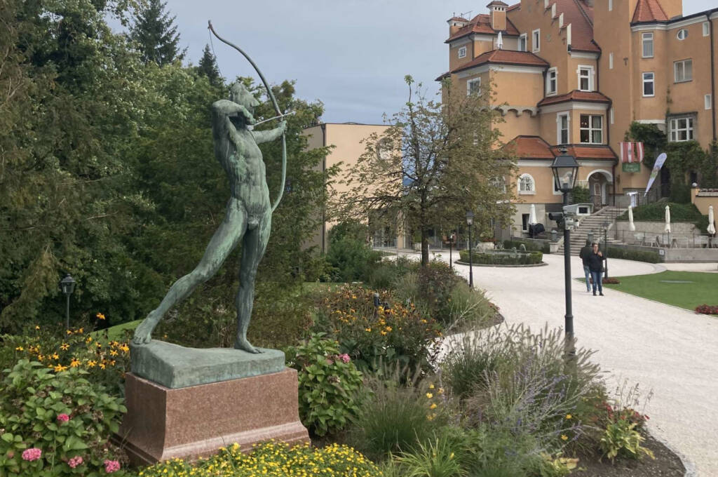 Hotel Schloss Mönchstein